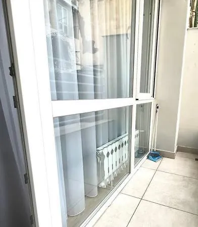Modern Center 2 Bedroom Apartamento