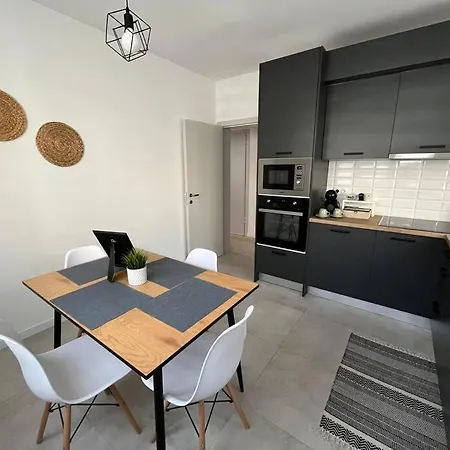 Modern Center 2 Bedroom Apartamento